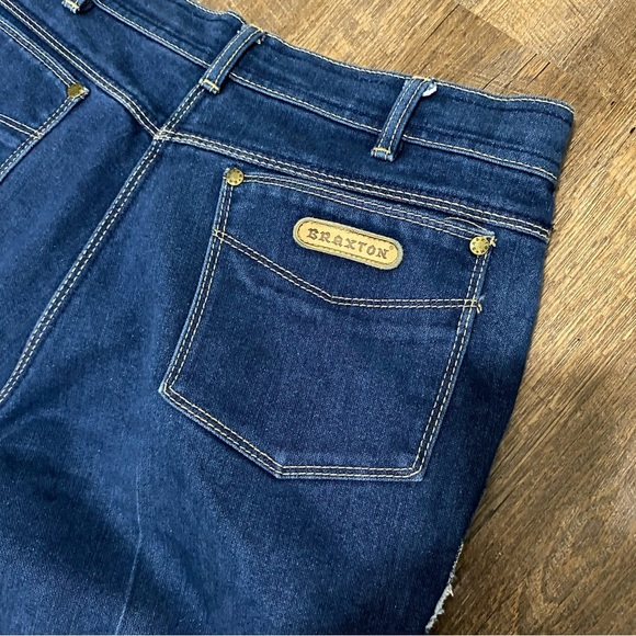 Braxton Stretch Indigo Straight Leg Jeans with Contrasting Top Stitching SZ 34/M - Picture 9 of 10